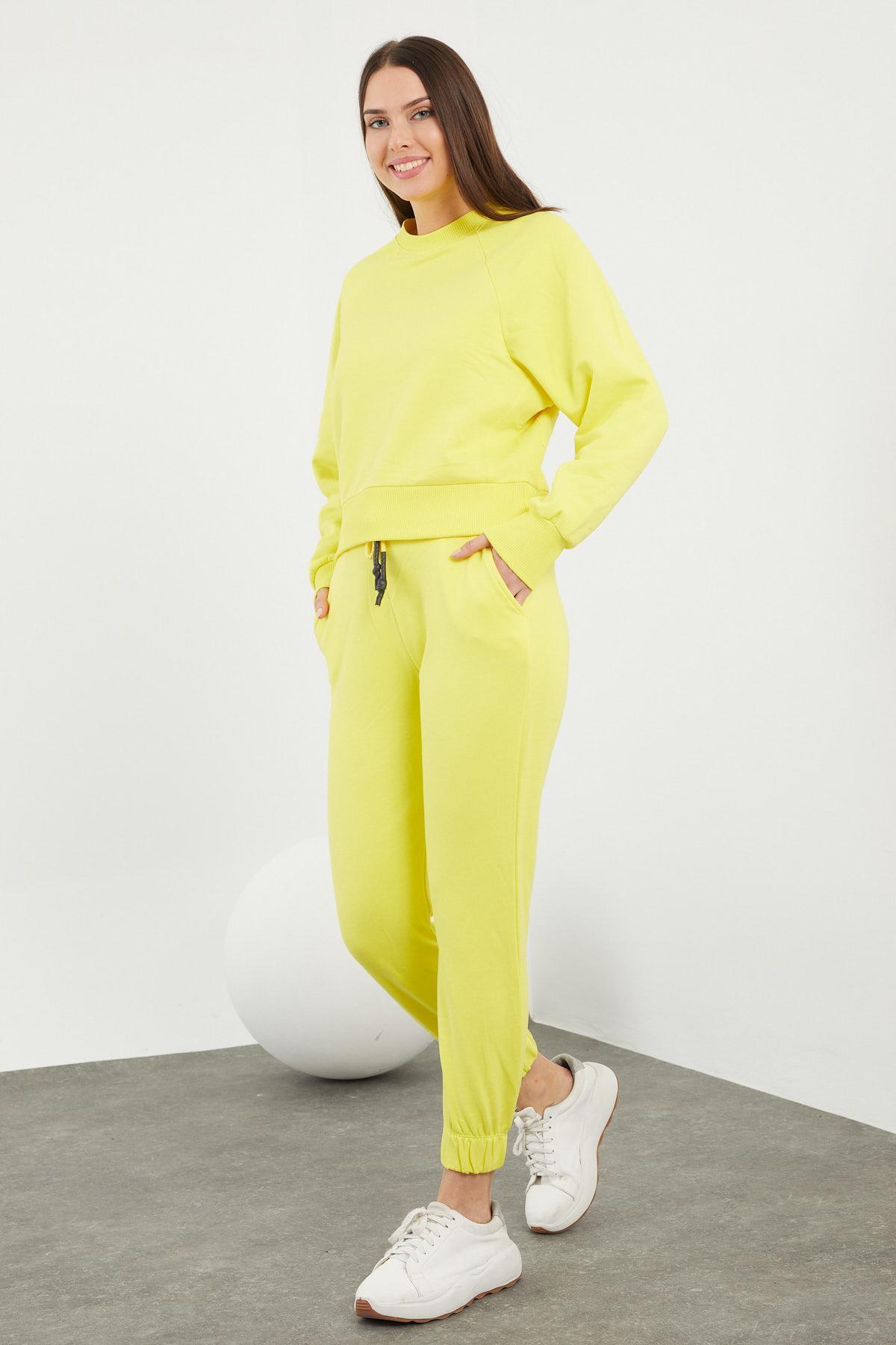 Beli ve Paçası Lastikli Düz Eşofman Takım