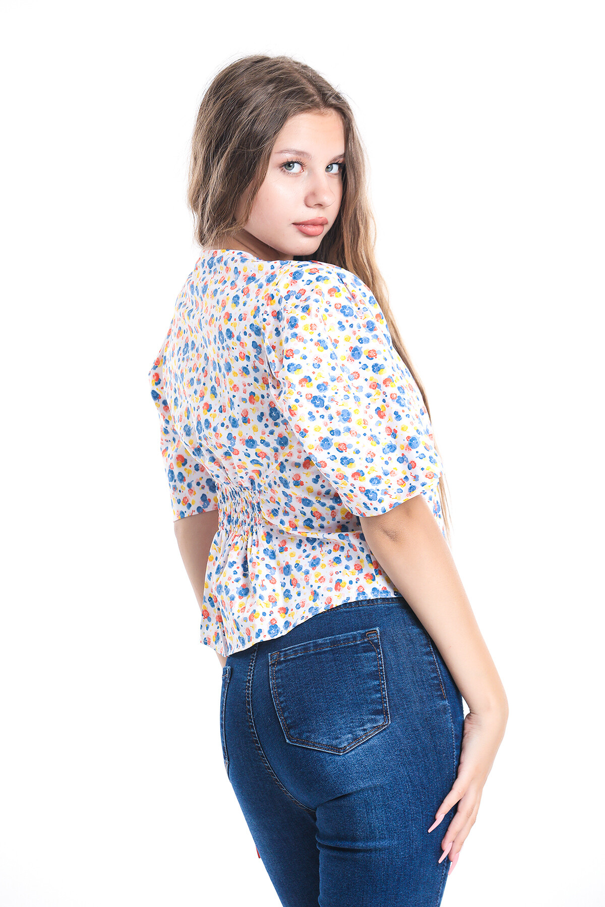 Balon Kol Önü Düğmeli Arkası Büzgülü Çiçek Desenli Bluz