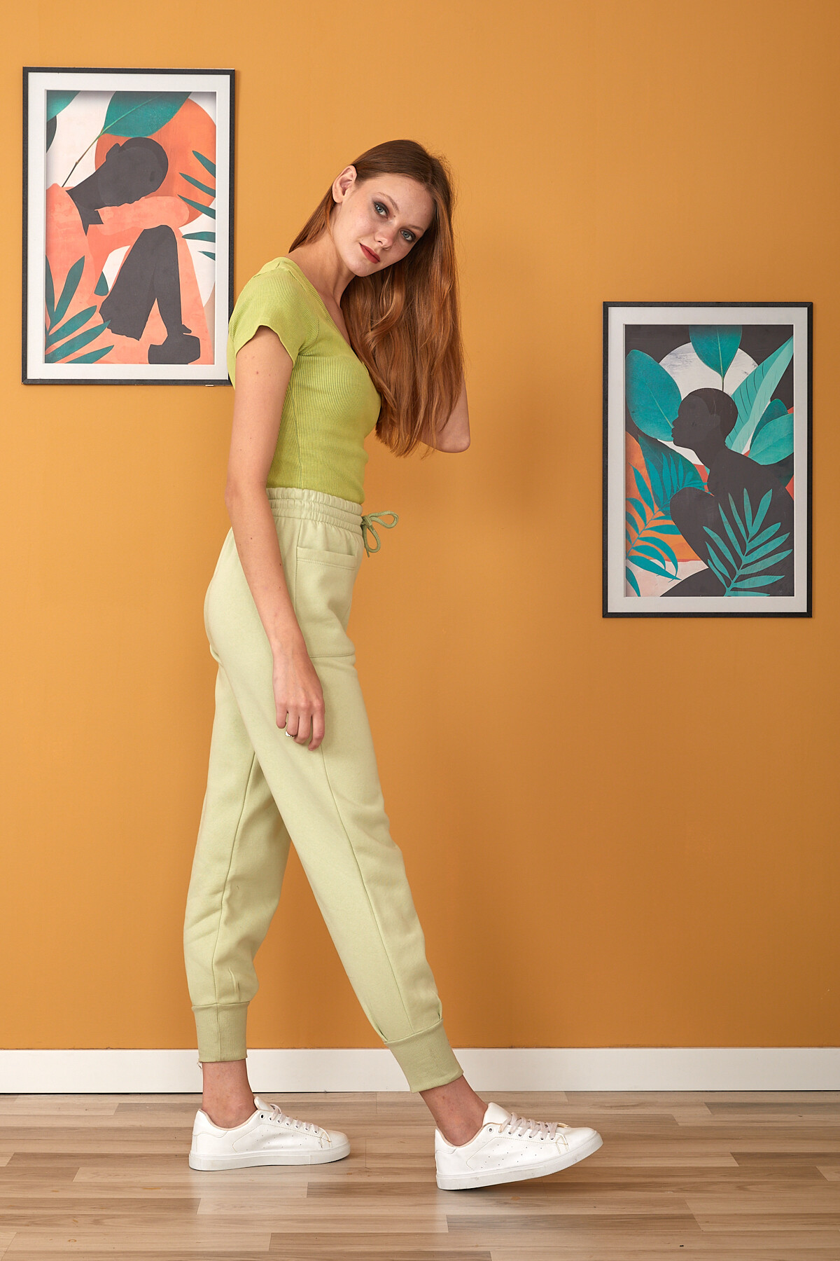 Beli Lastikli Önü Çift Cepli Paçası Kaşkorseli Bağcıklı İçi Şardonlu Alt Eşofman