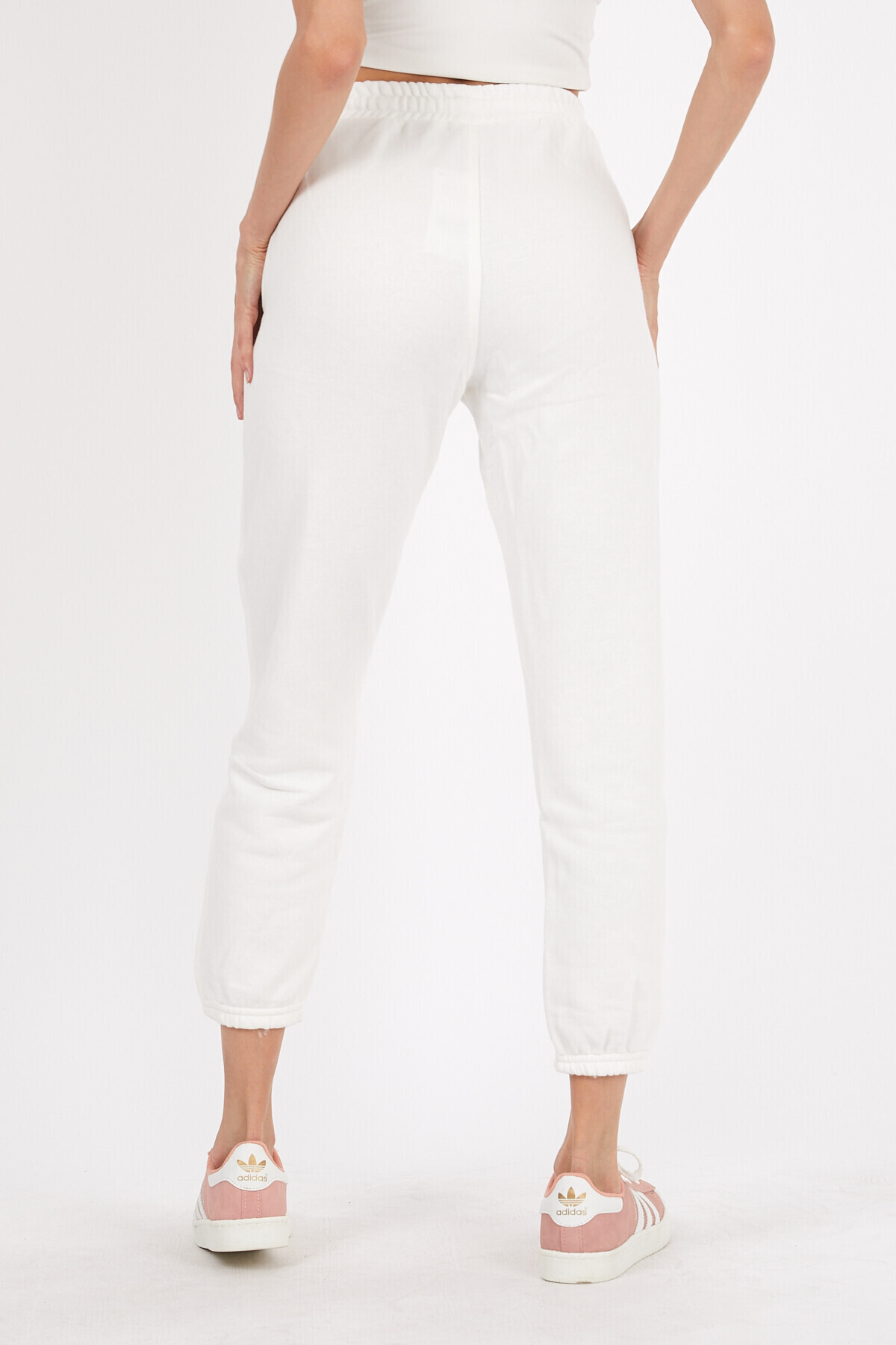 Beli ve Paçası Lastikli Yanları Cepli Slim Fit Alt Eşofman