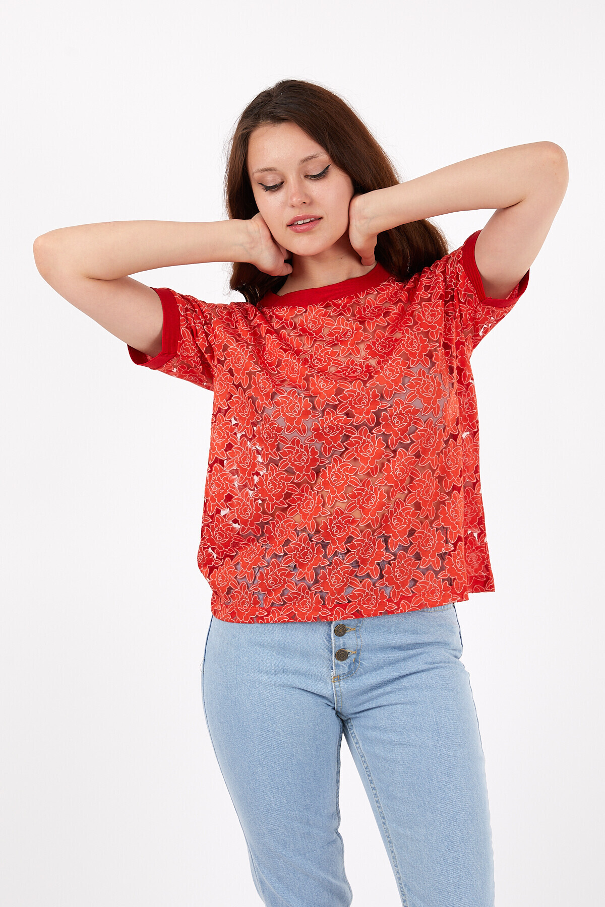 Bisiklet Yaka Kol Bandı Ribanalı Papatya Desenli Tshirt