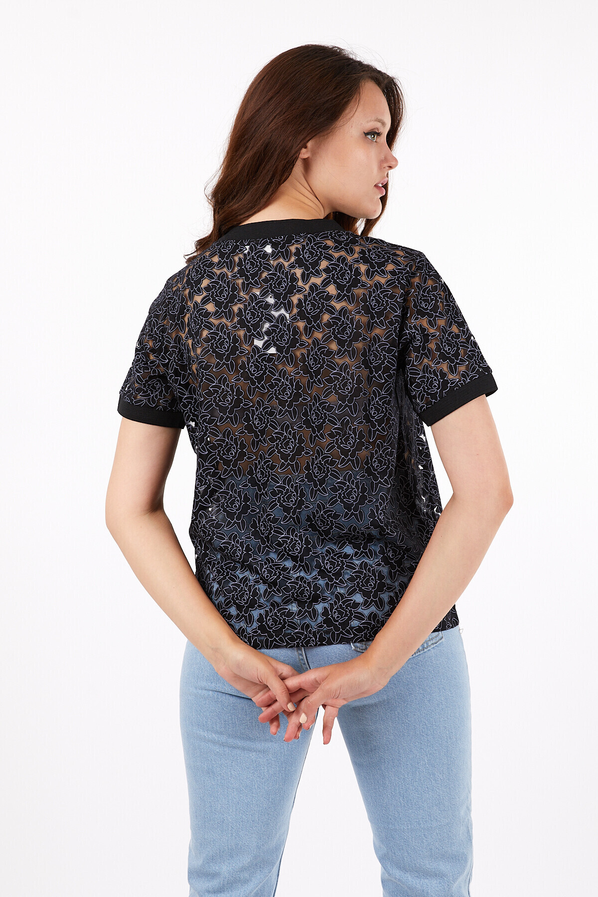 Bisiklet Yaka Kol Bandı Ribanalı Papatya Desenli Tshirt