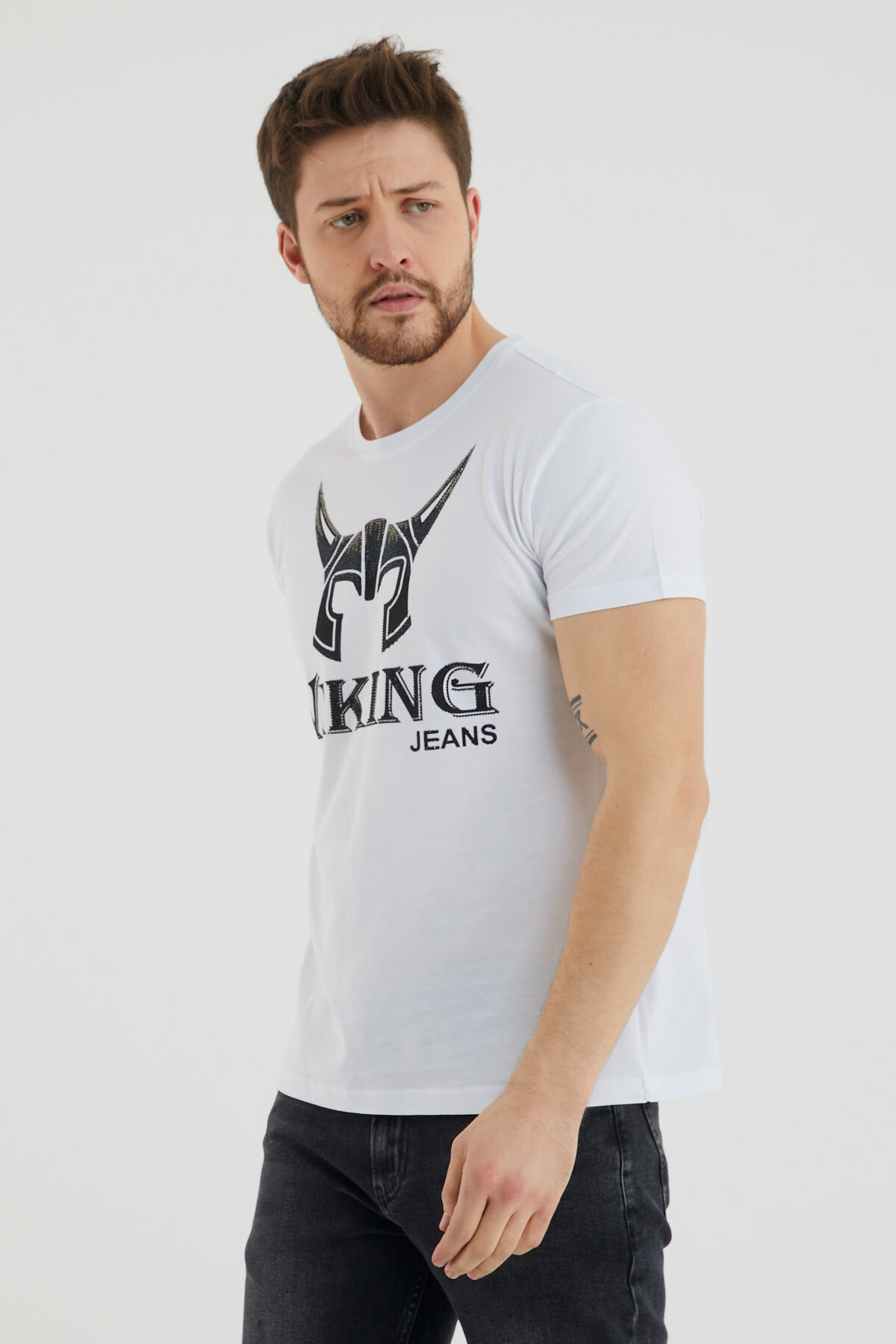 Bisiklet Yaka Viking Baskılı Taş Detaylı Tshirt