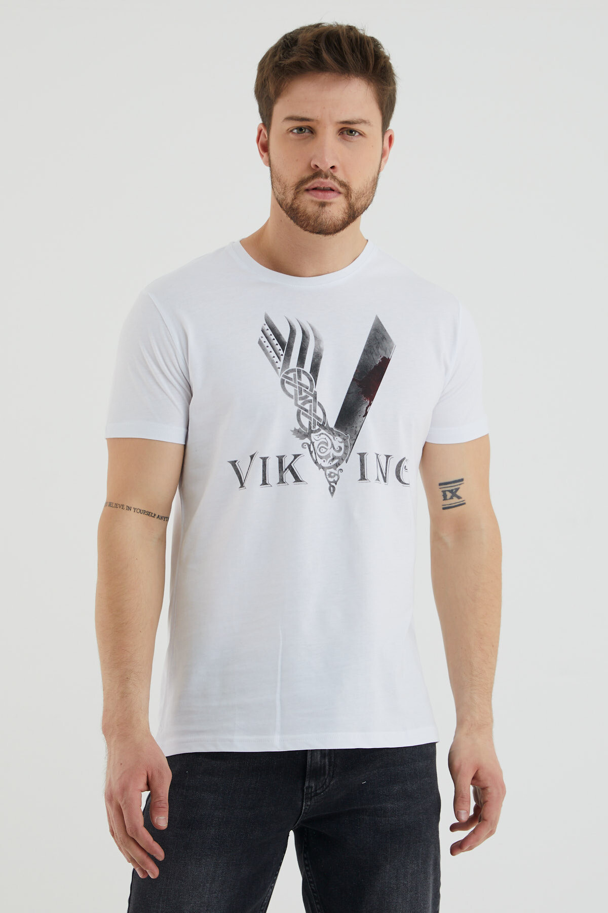 Bisiklet Yaka Viking Yazı Baskılı Tshirt