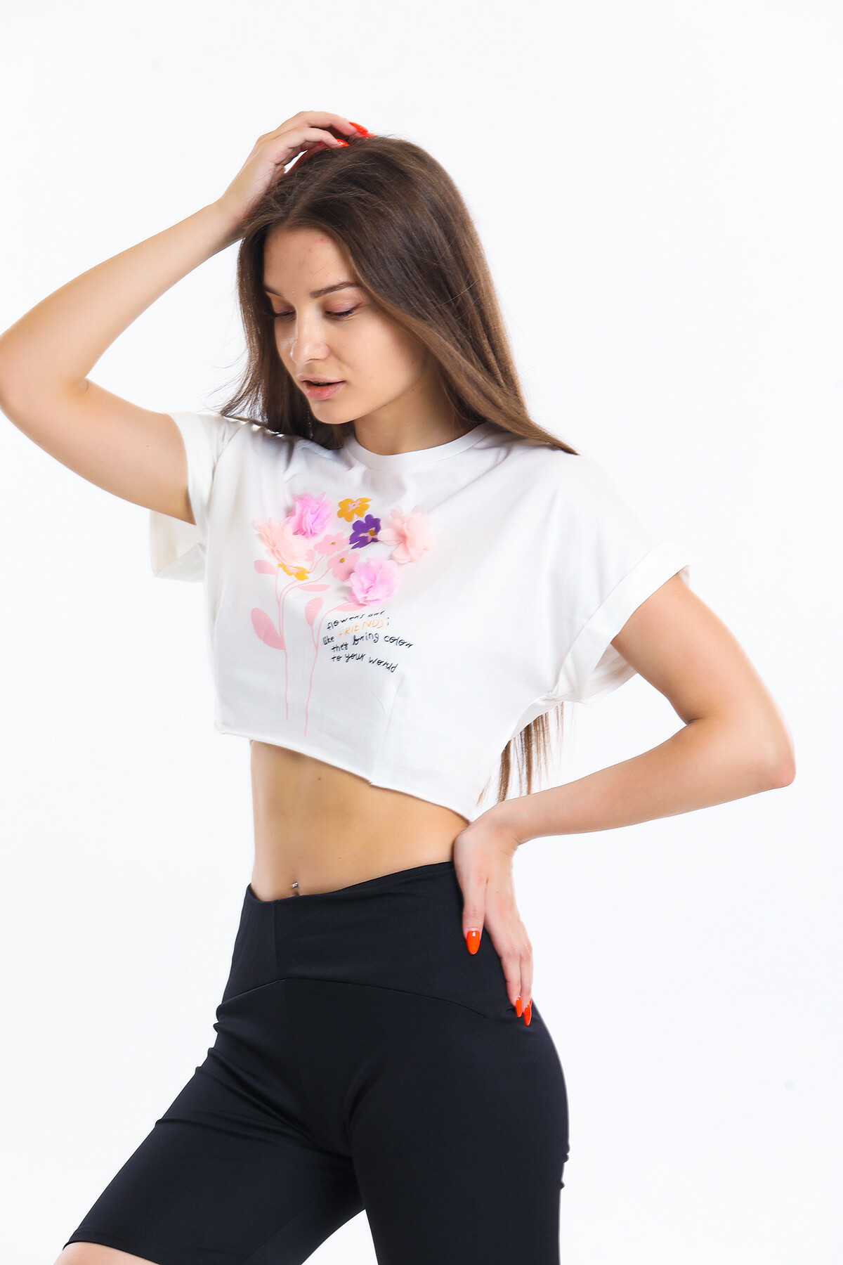 Çiçek Detaylı Baskılı Yarasa Kol Oversize Tişört