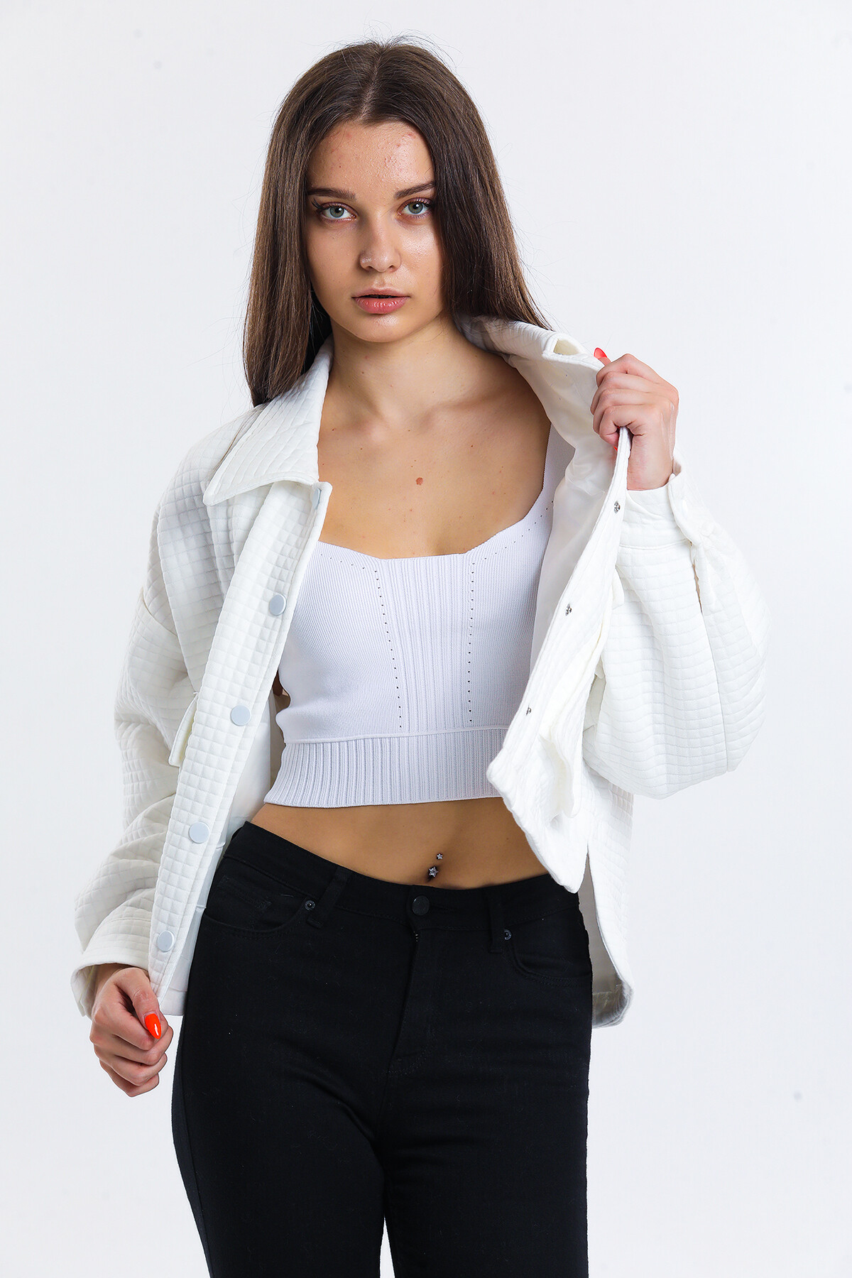 Gömlek Yaka Önü Çıtçıtlı İçi Astarlı Cepli Kapitone Görünümlü Ceket