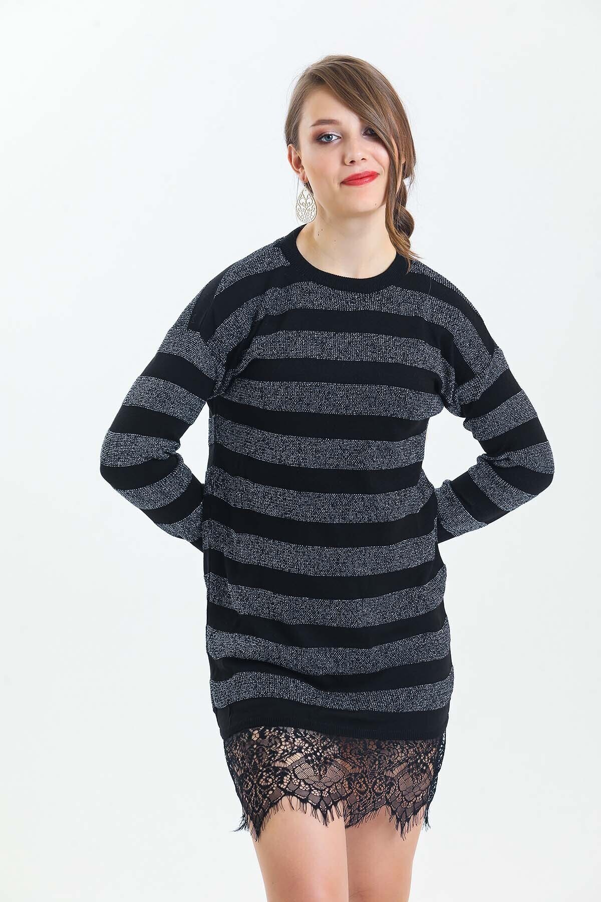 Bisiklet Yaka Eteği Dantelli Çizgili Simli Triko Elbise