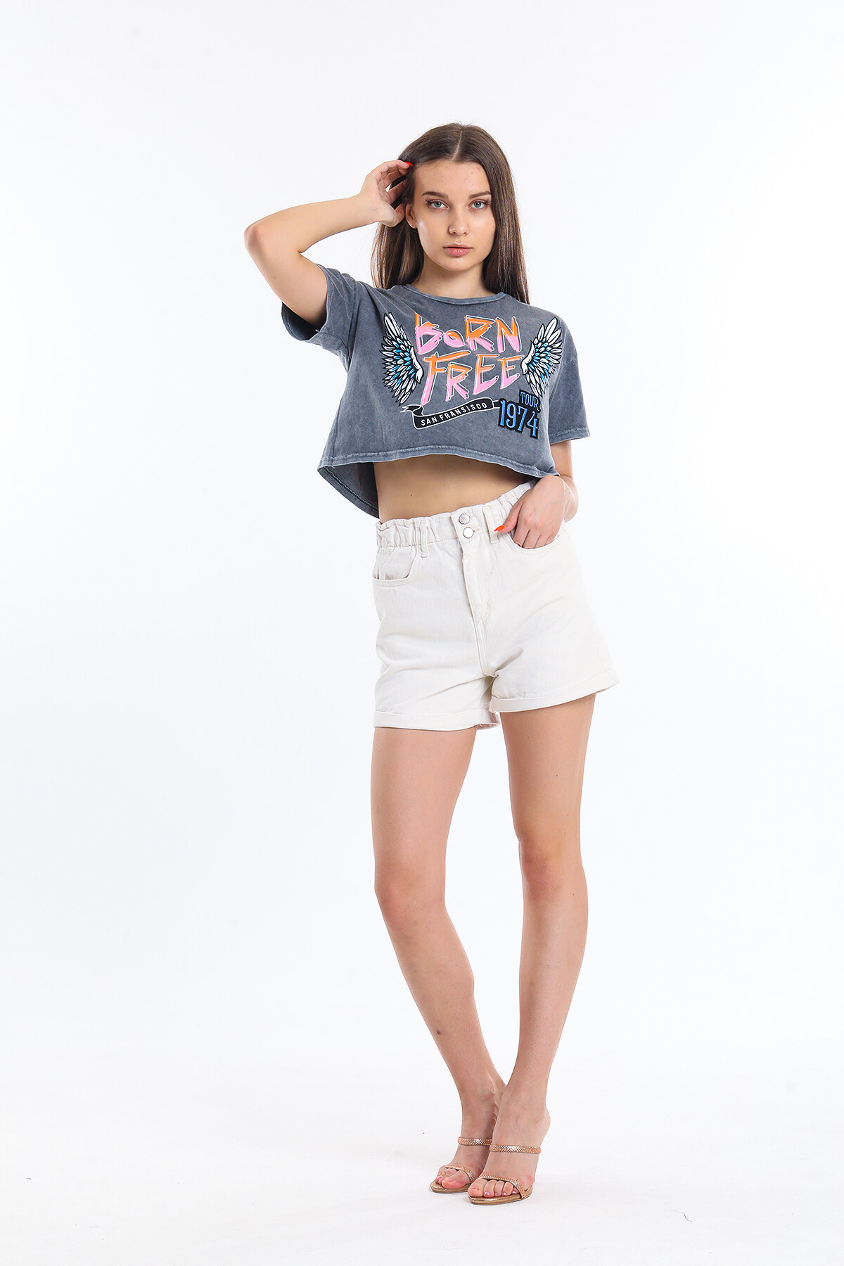 Duble Paça Beli Lastikli Cepli Yüksek Bel Çift Düğmeli Kot Şort