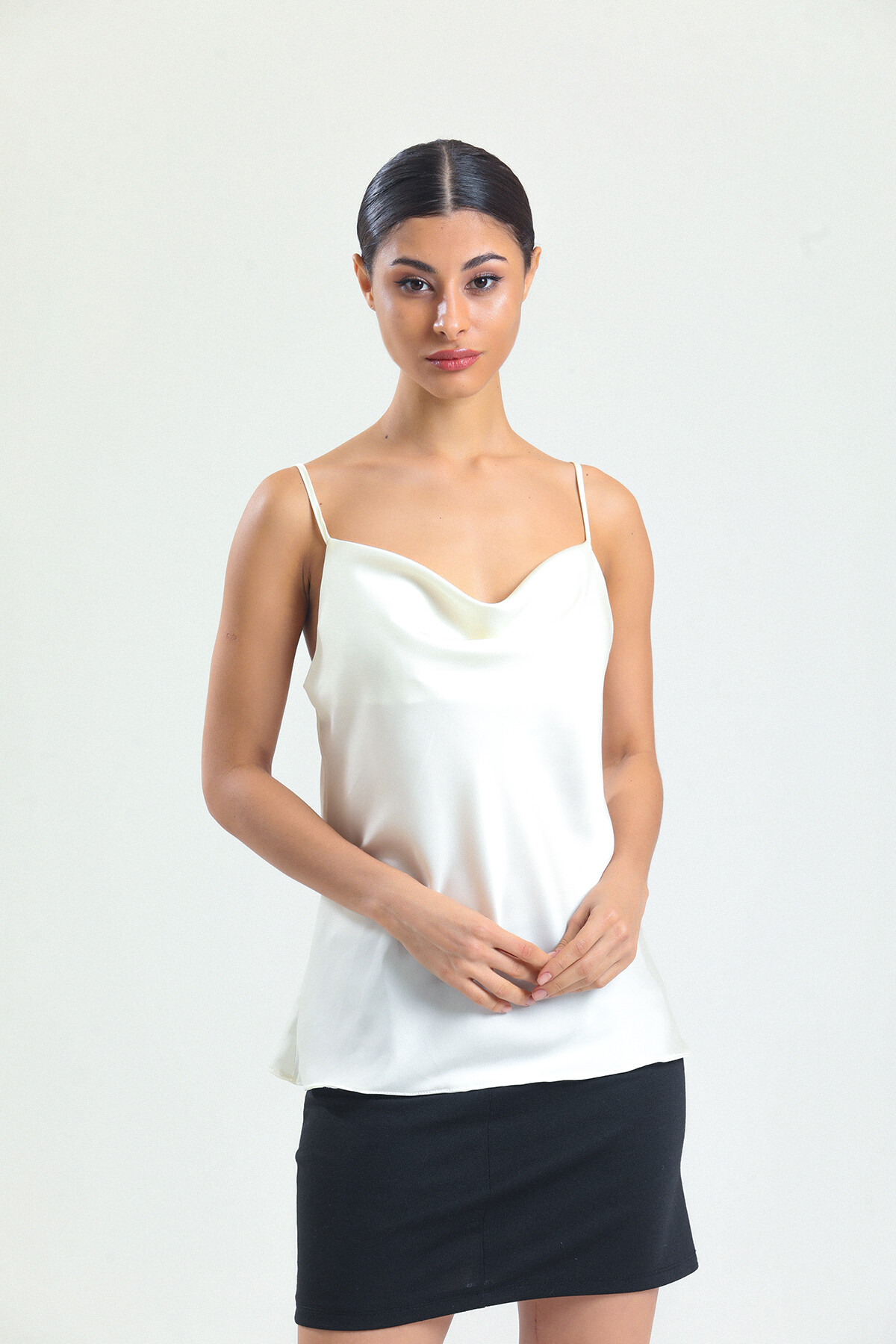 KADIN Askılı Saten Bluz