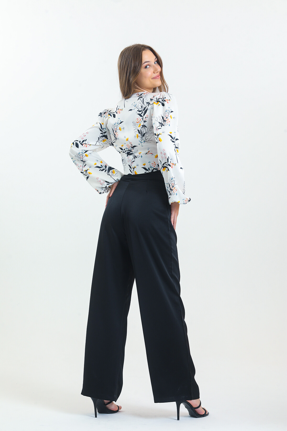 Kadın Balon Kol Çiçek Desenli Saten İkili Takım