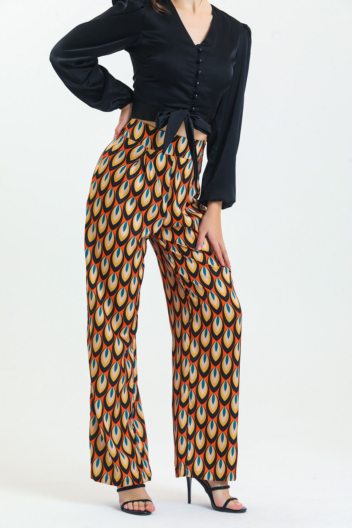 Kadın Etnik Desenli Saten İkili Takım