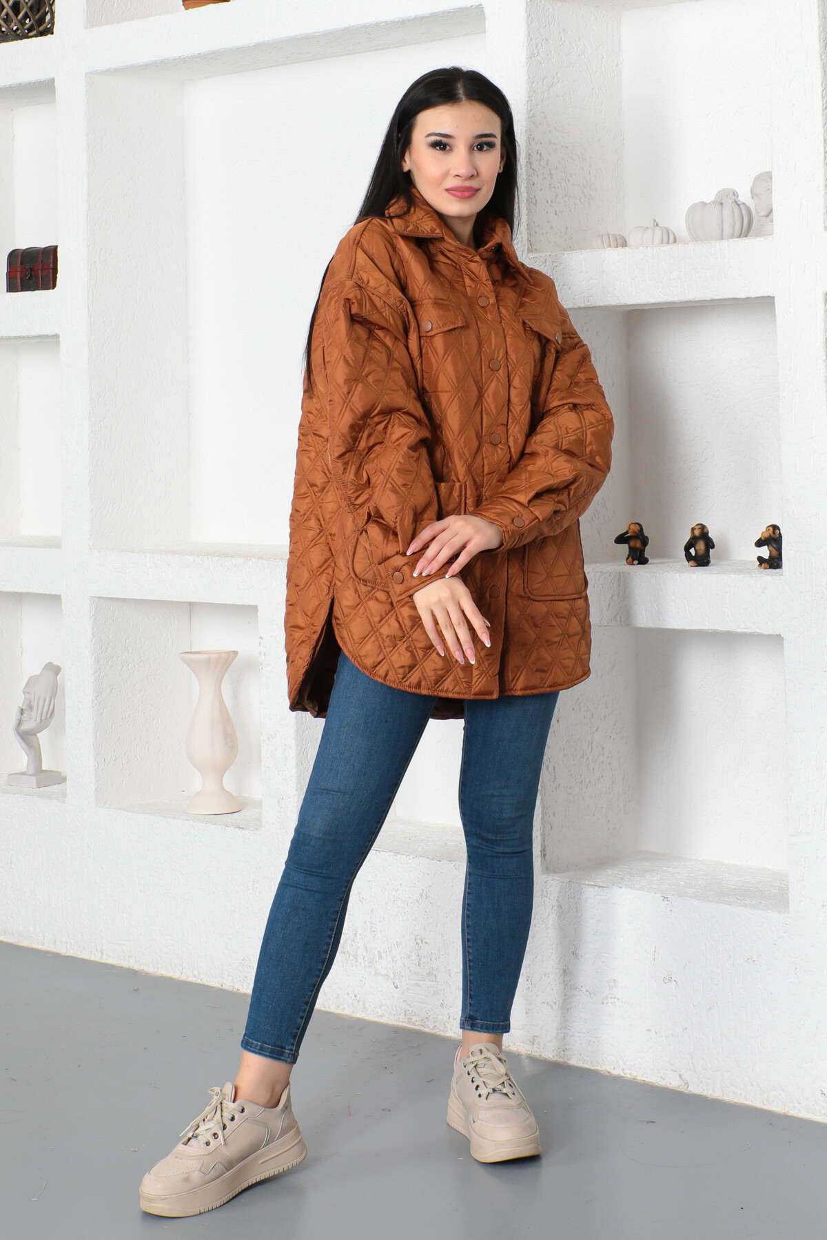 KADIN Kapitone Dikişli Gömlek Yaka Çıtçıtlı Cepli Mont