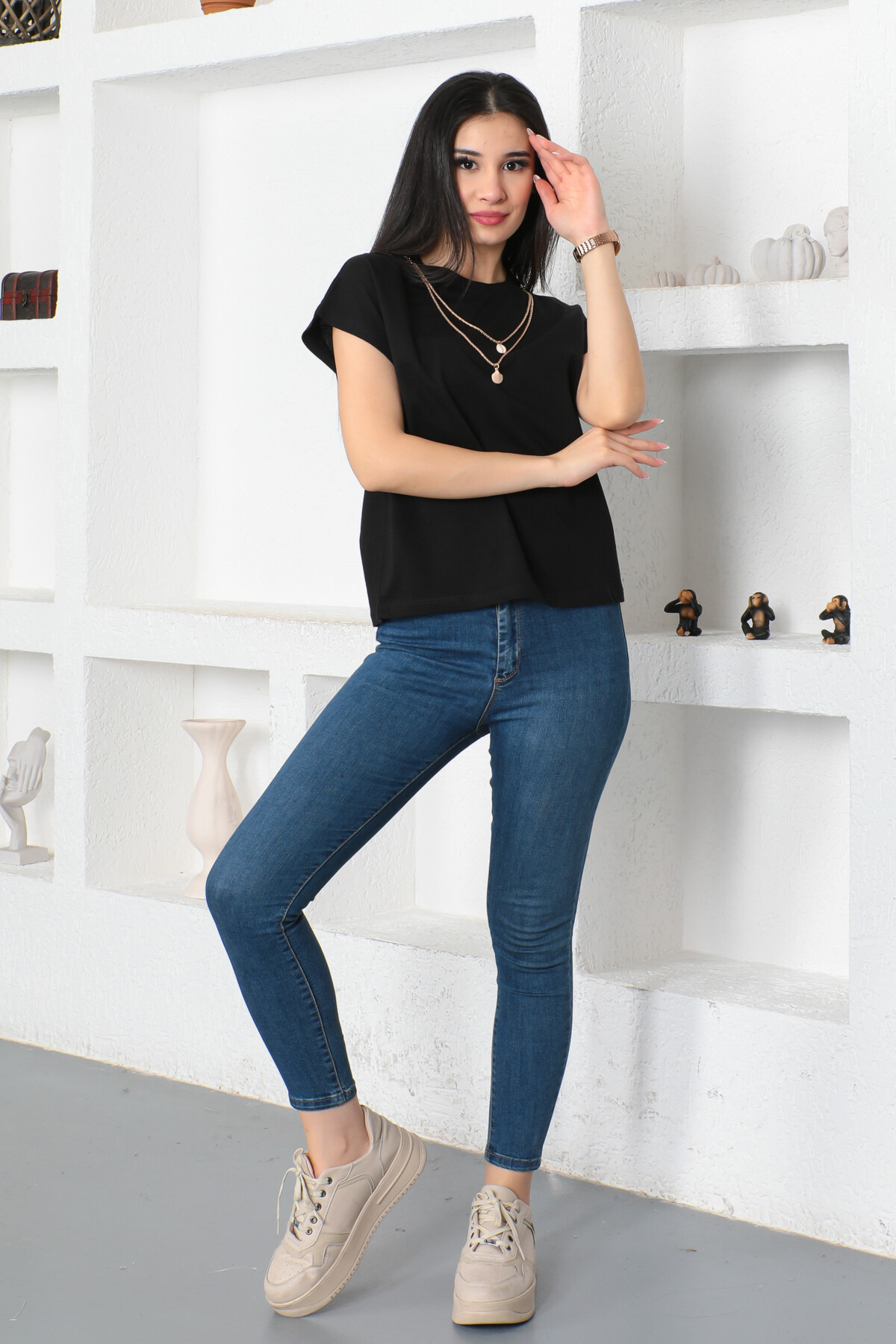 KADIN Kolyeli Kolsuz Bisiklet Yaka Salaş Tişört