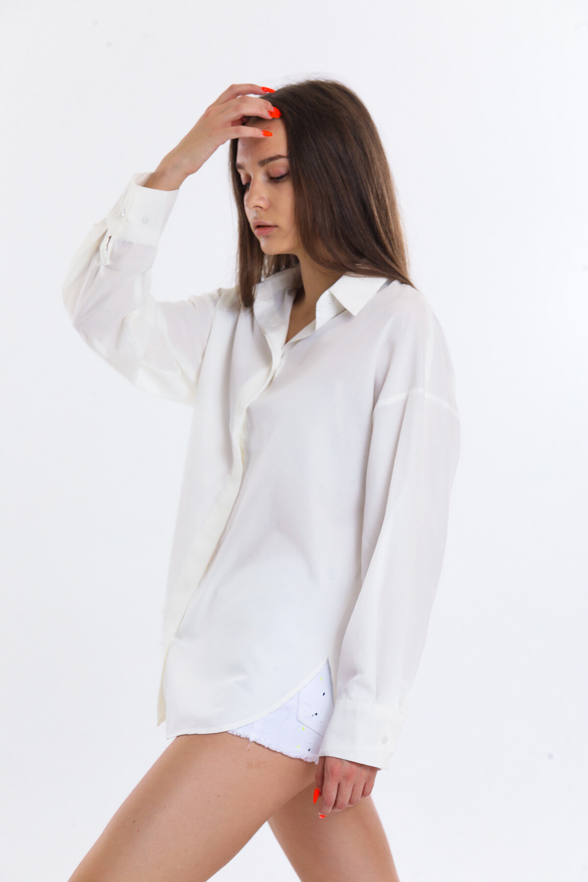 Yanları Yırtmaçlı Uzun Kol Oversize Gömlek