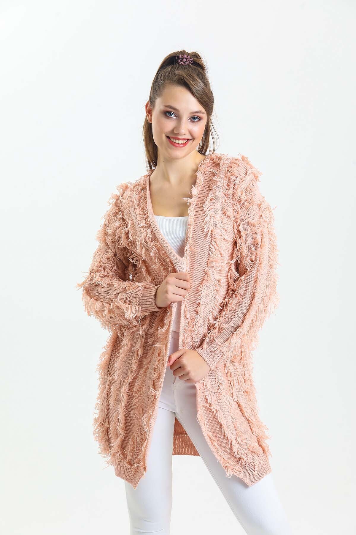 Yarasa Kol Püsküllü Triko Hırka