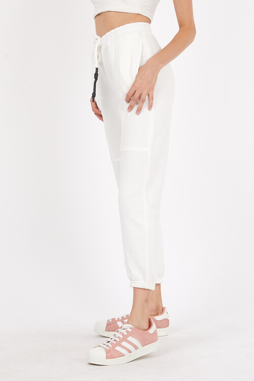 Beli ve Paçası Lastikli Yanları Cepli Slim Fit Alt Eşofman