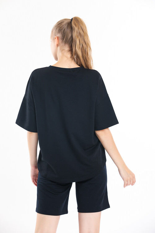 Bisiklet Yaka Eteği Yırtmaçlı Oversize Şort Takım