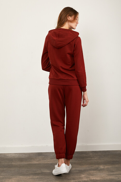 Kanguru Cepli Paçası Lastikli Kolları ve Eteği Ribanalı Eşofman Takım