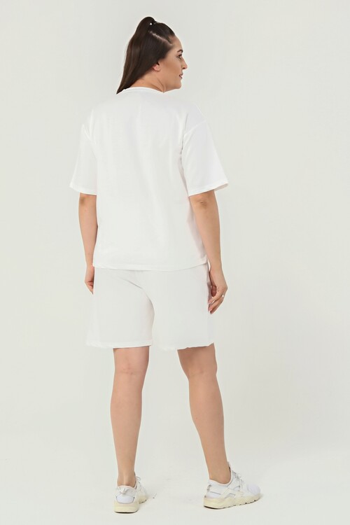 Taş İşlemeli Bisiklet Yaka Büyük Beden Şort Takım