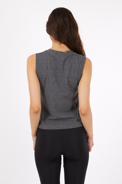 V Yaka Kaşkorseli Kolsuz Dekolteli Crop Bluz