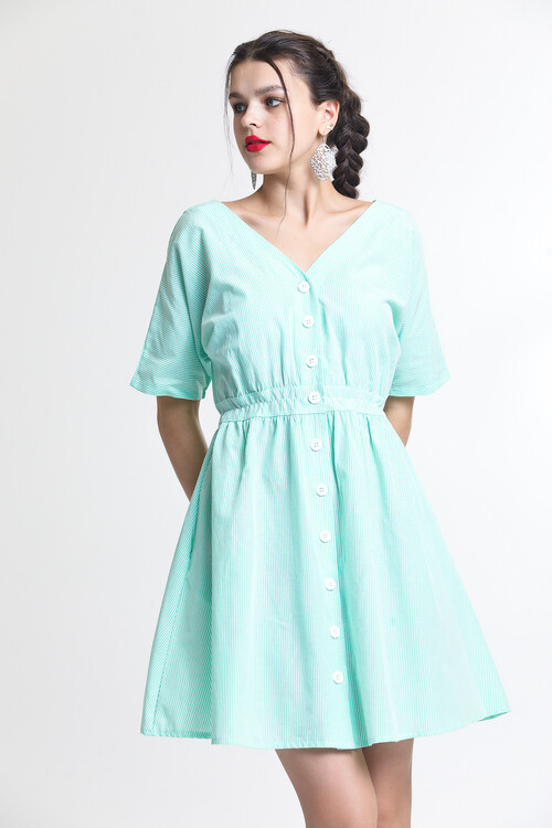 V Yaka Yarasa Kol Önü Düğmeli Beli Büzgülü Çizgili Kısa Elbise