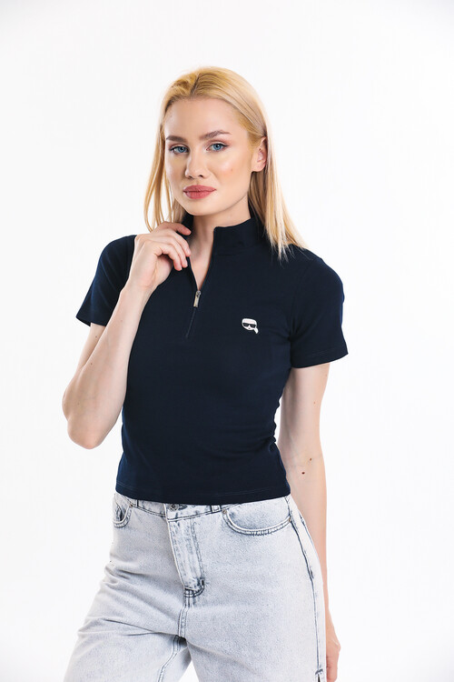 Yakası Fermuarlı Armalı Bluz