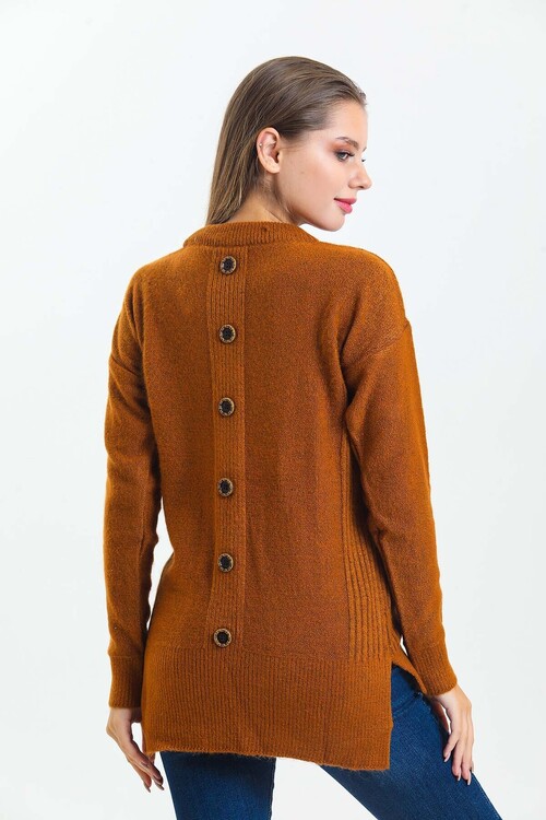 Arkası Düğme Detaylı Önü Kısa Yarasa Kol Triko Kazak