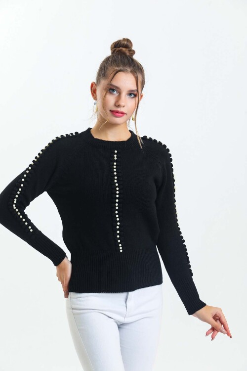 Bisiklet Yaka Boncuk Detaylı Kazak