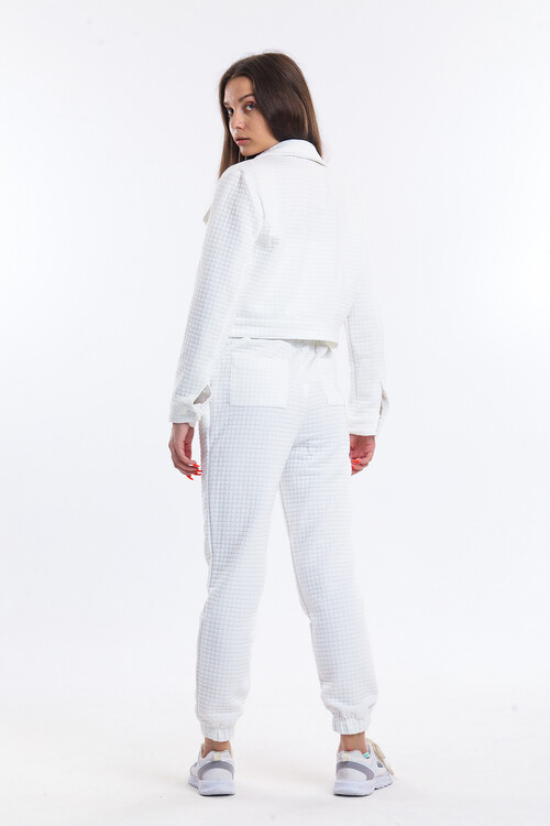 Önü Çıtçıtlı Cepli İçi Astarlı Kapitone Görünümlü Eşofman Takım