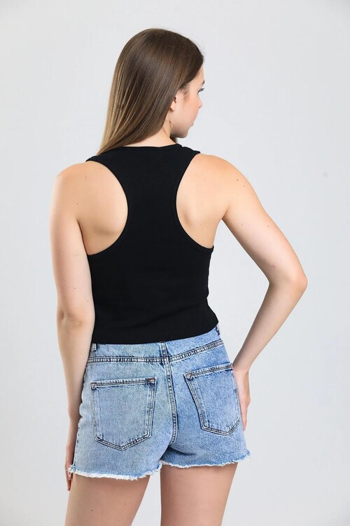 U Yaka Nakış Detaylı Atlet