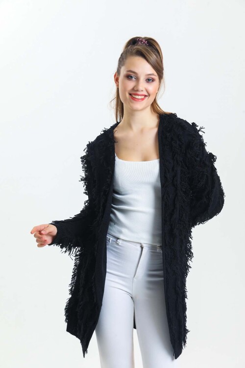 Yarasa Kol Püsküllü Triko Hırka